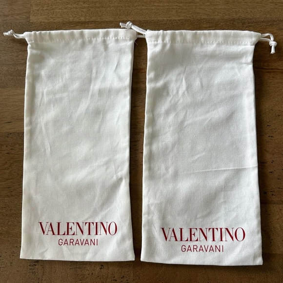 Valentino Dust Bags - Picture 1 of 3
